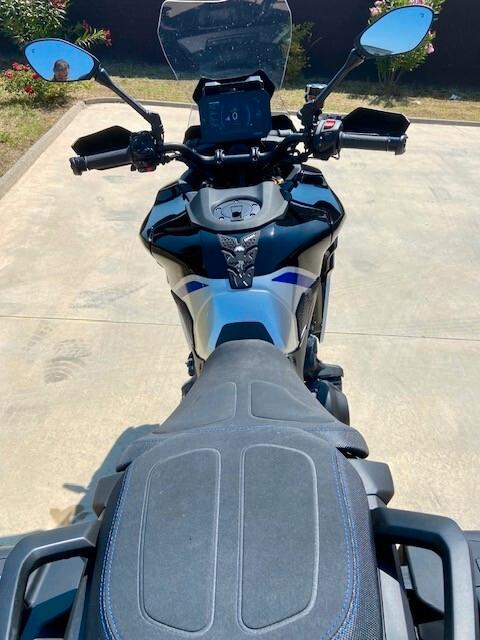 Yamaha Tracer 9 GT + ( Y-AMT) 2025 - KM 3800