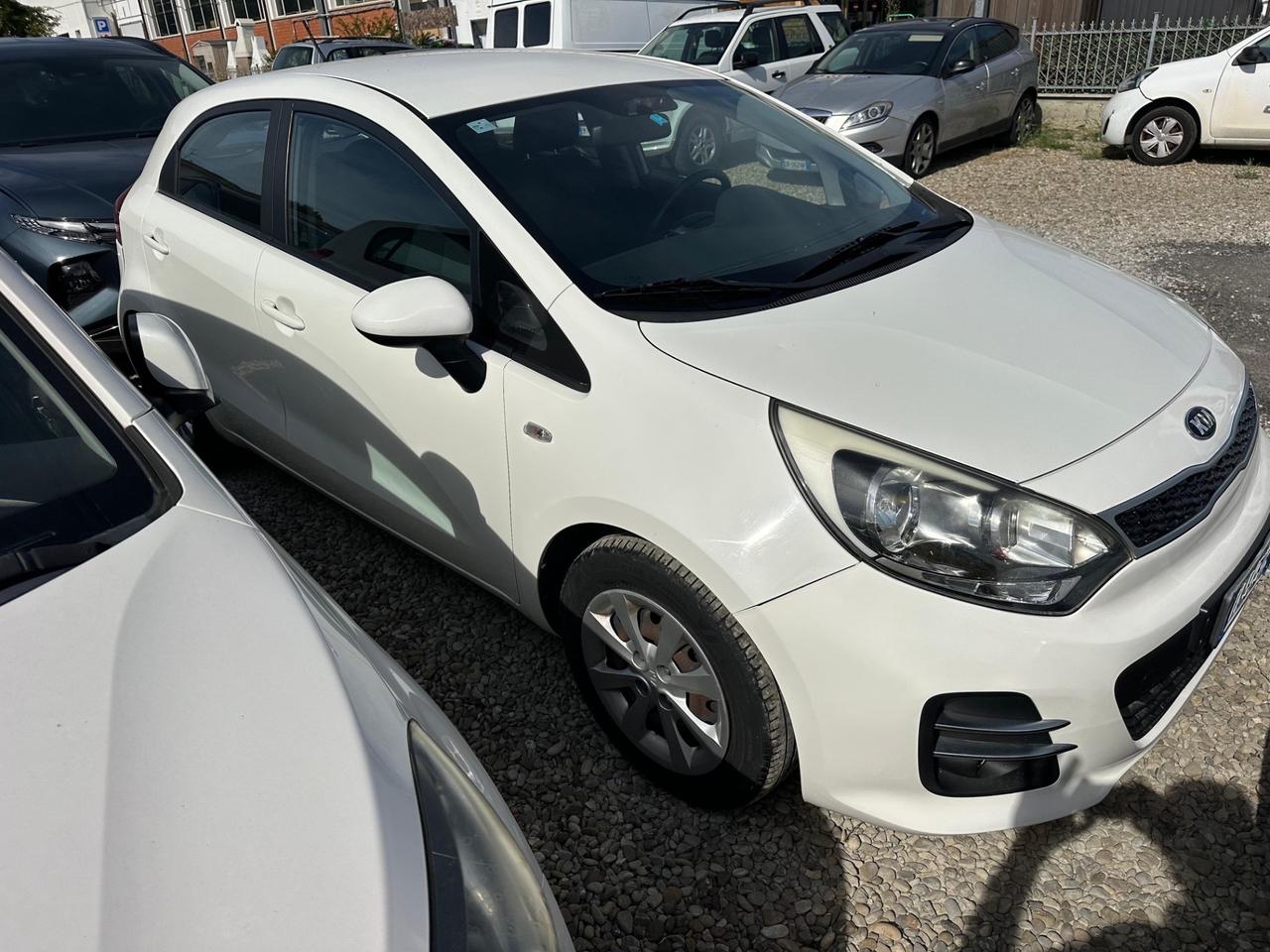Kia Rio IRio 1.1 CRDi 5p. Cool NEOPATENTATI