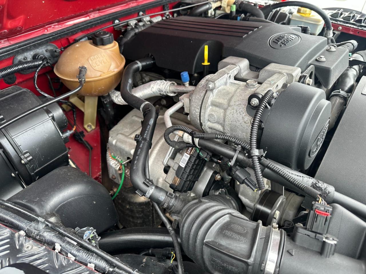 Land Rover Defender NO