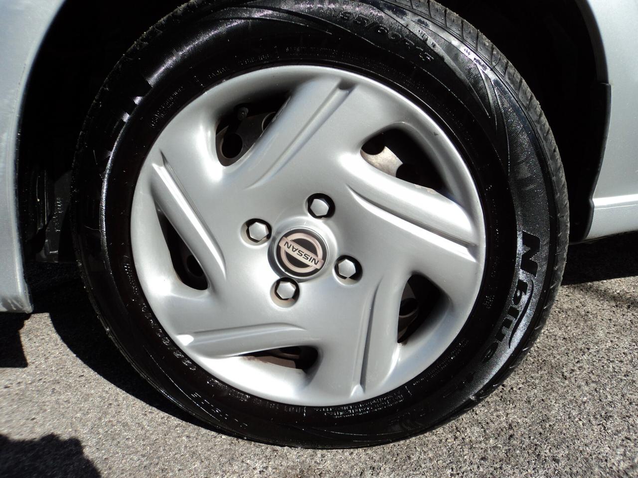 Nissan Almera 1.5 GPL Acenta