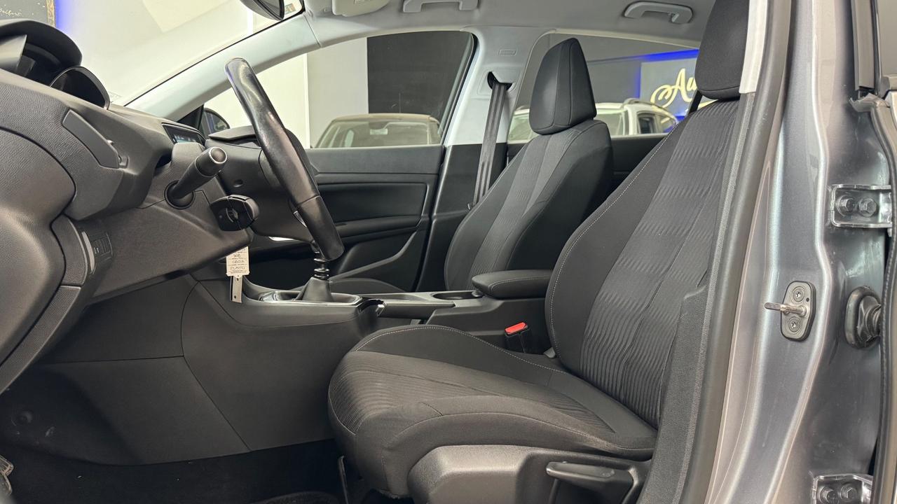 Peugeot 308 1.6 e-HDi 115 CV Stop&Start