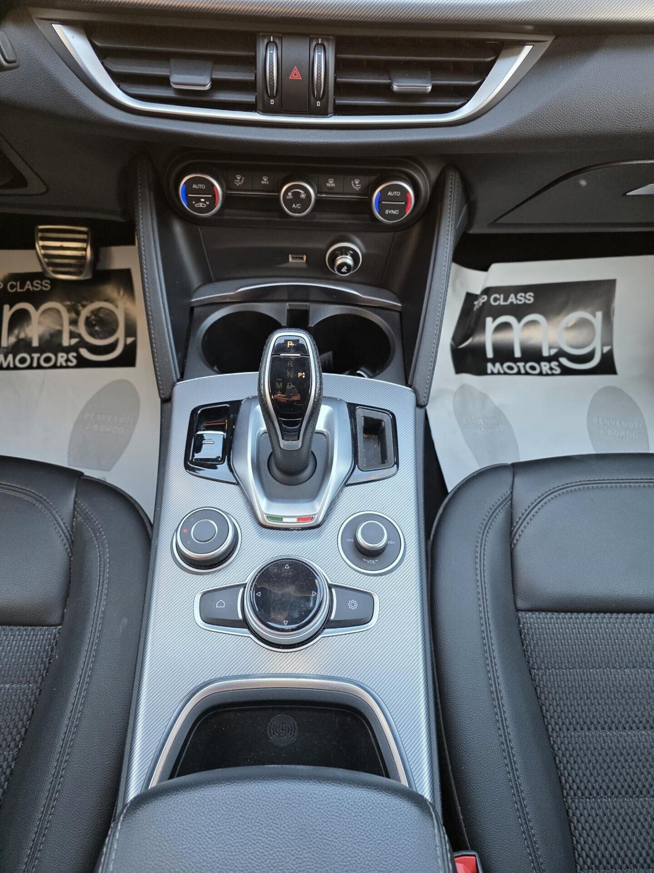 Alfa Romeo Stelvio 2.2D 190 CV AT8 Q4 GARANZIA 24 MESI