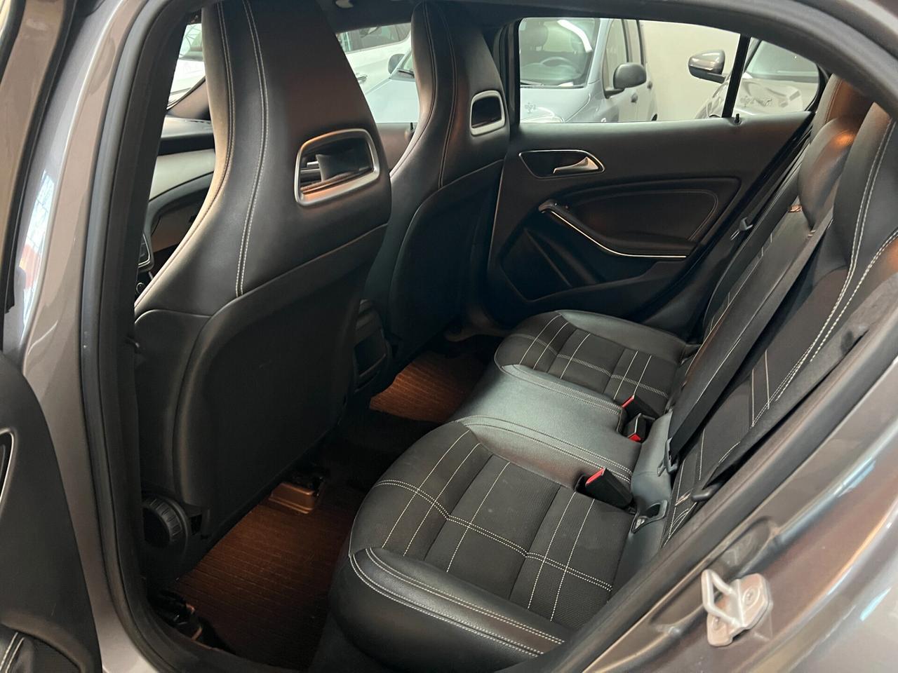 Mercedes-benz GLA 200 CDI Automatic Premium