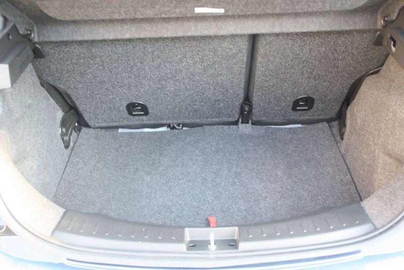 Lancia Ypsilon 1.0 FireFly 5 porte S&S Hybrid Platino