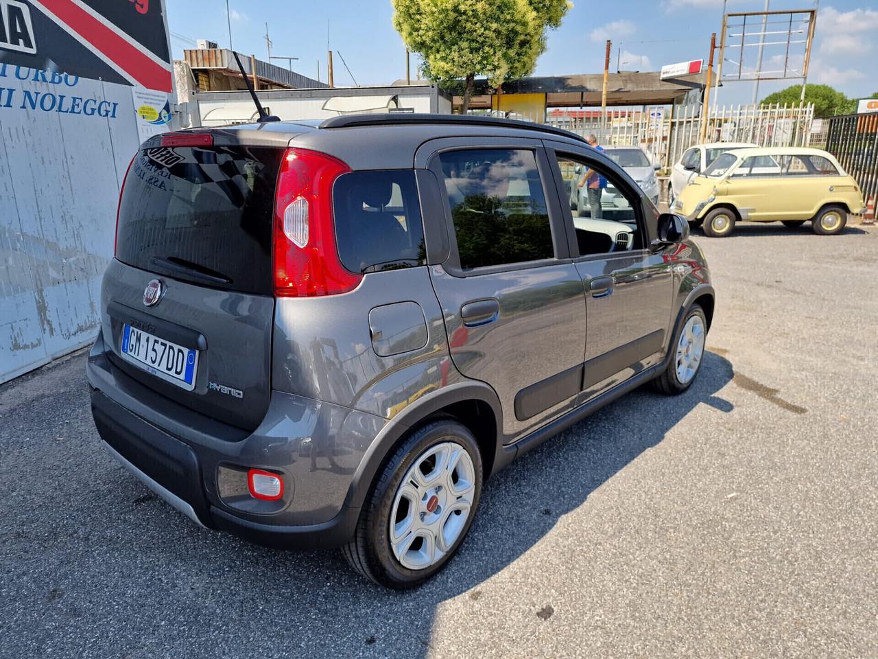 Fiat Panda 2022 Noleggio BREVE termine