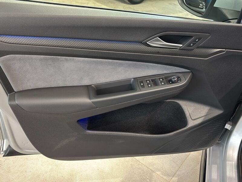 Volkswagen Golf Variant 2.0 TDI SCR R-Line DSG