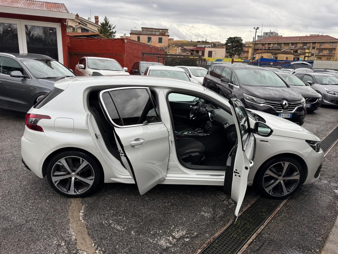 308 BlueHDi 130- automatica-GT Line-unipro-