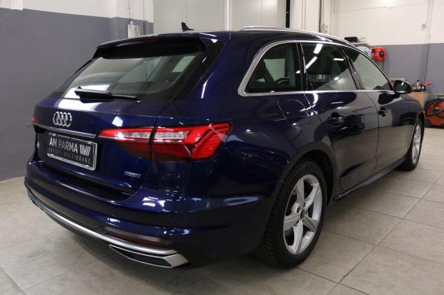 AUDI A4 40 TDI quattro S tronic Business Advanced