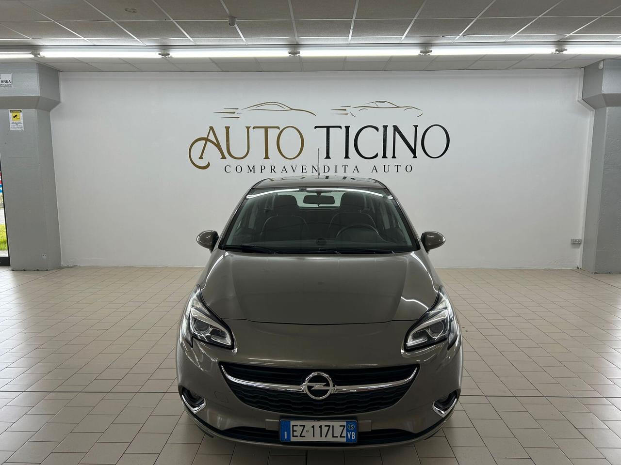 Opel Corsa 1.2 5 porte Cosmo