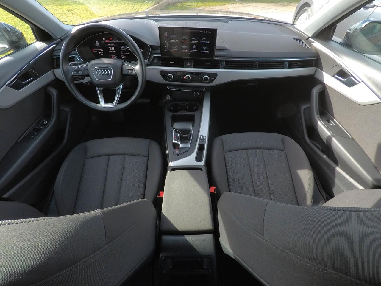 Audi A4 Avant 30 TDI/136 CV S tronic Business