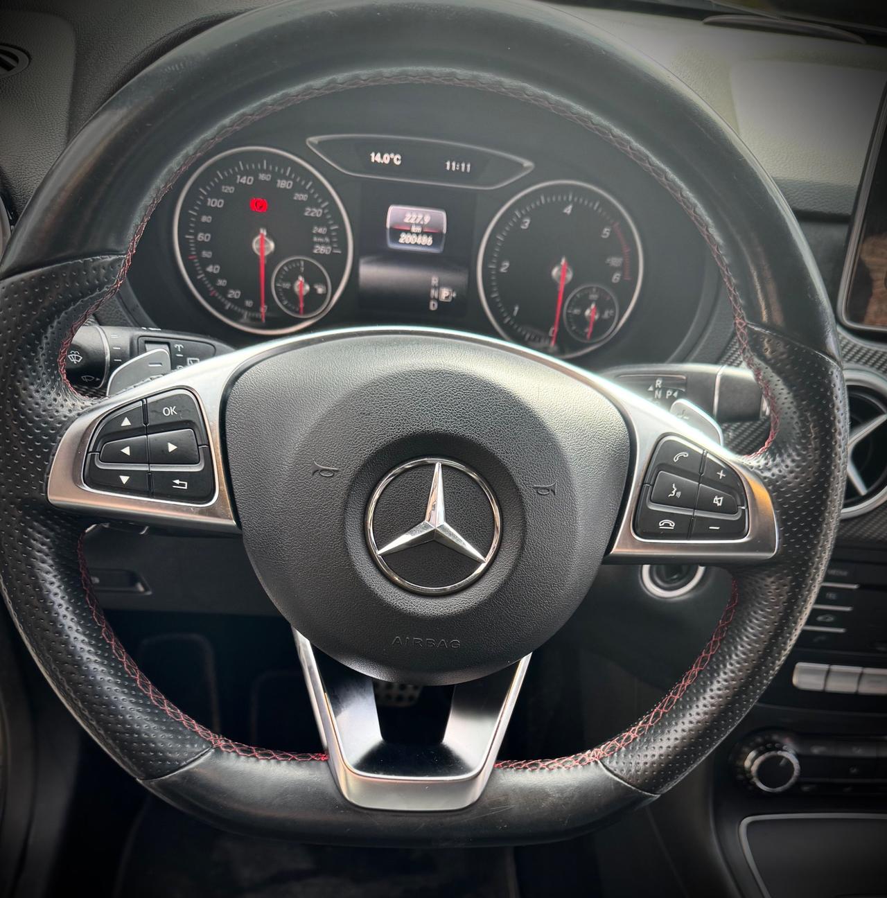 Mercedes-benz B 200 d Premium AMG CAMBIO AUTOMATICO