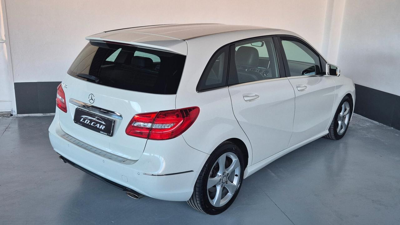 Mercedes-benz B 180 BlueEFFICIENCY Premium Automatico