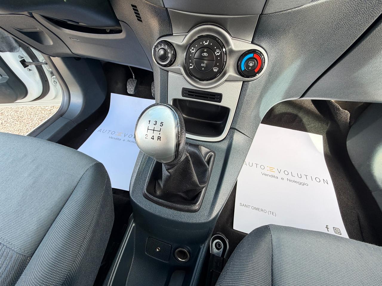 Ford Fiesta 1.4 TDCi 68CV 5 p 128.790 km