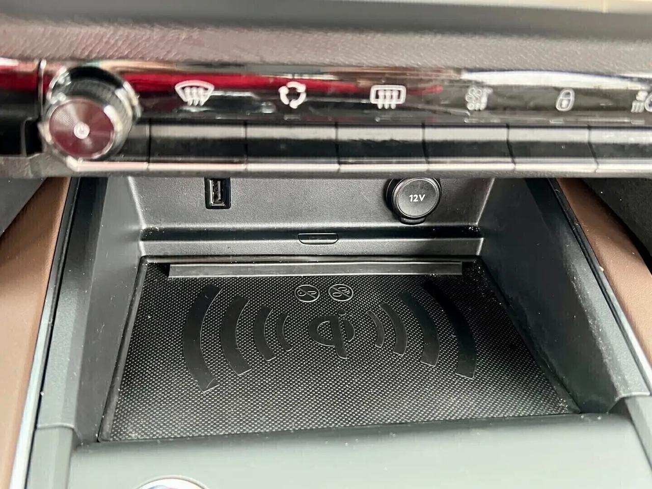 Citroen C5 Aircross Hybrid 225 E-EAT8 Shine