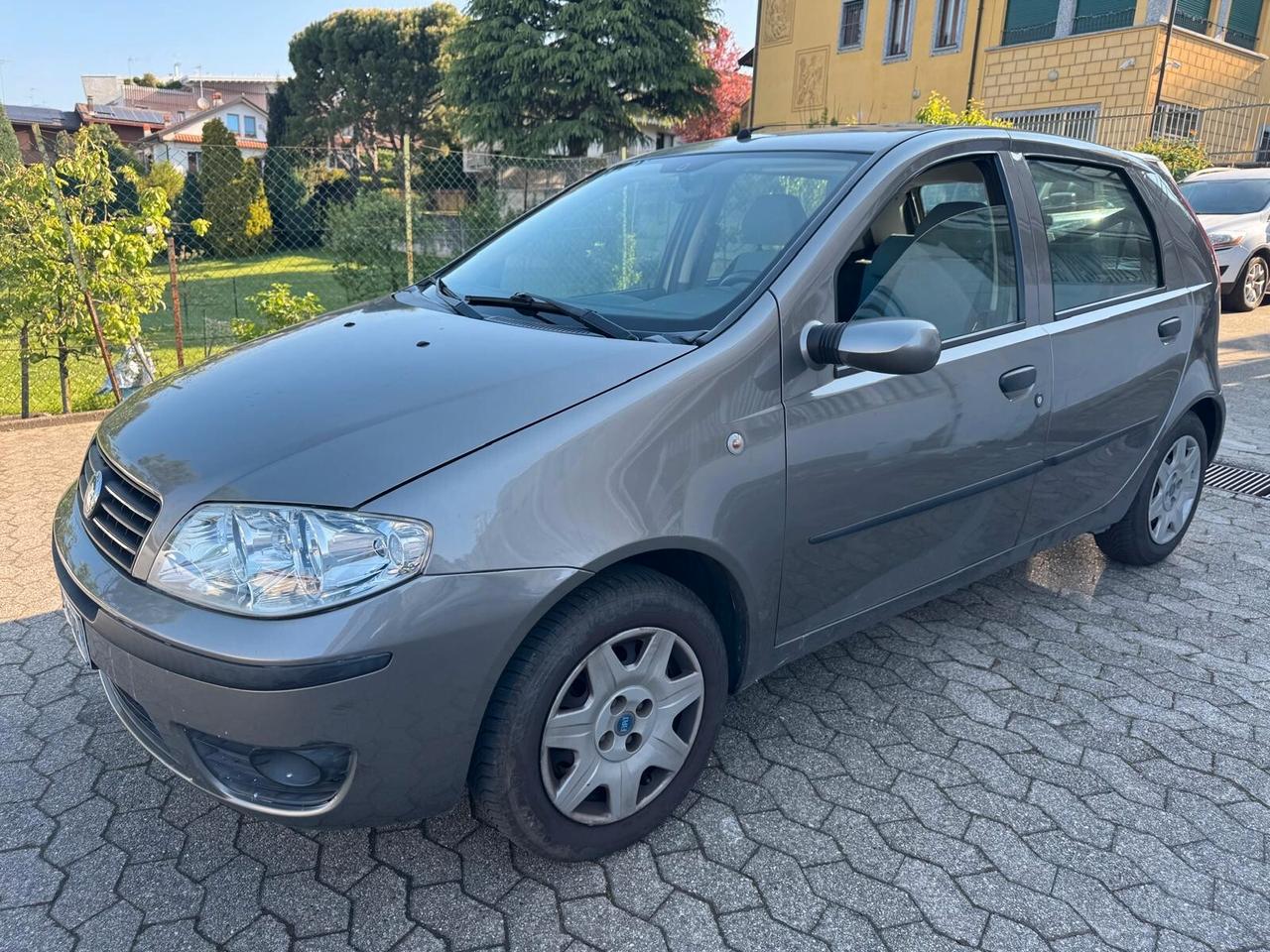 Fiat Punto 1.2 5 porte Dynamic*NEOPATENTATI