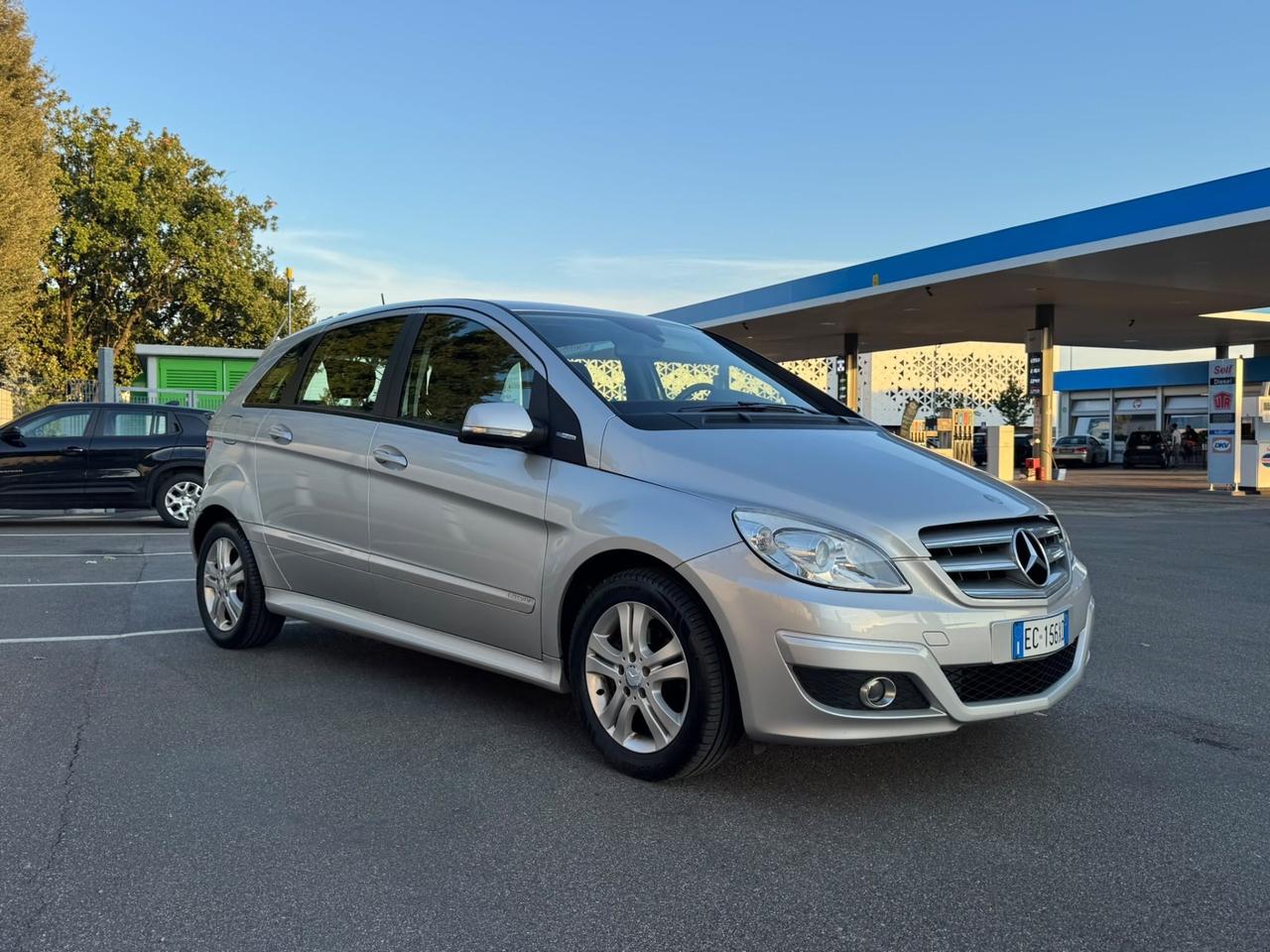B 180 BlueEFFICIENCY Sport