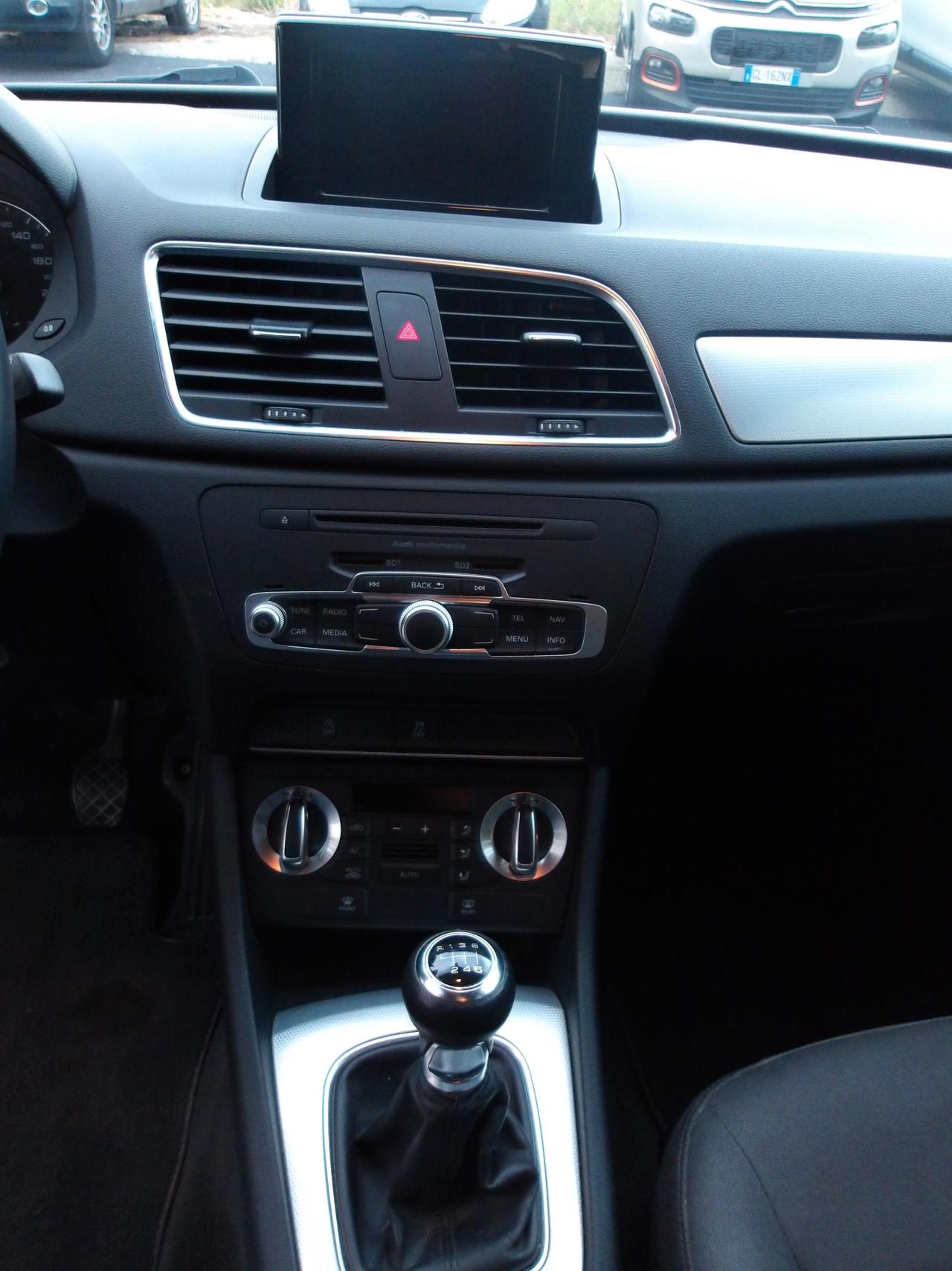 Audi Q3 2.0 tdi 140cv