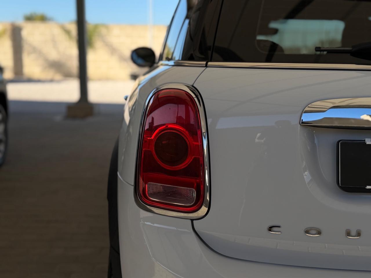 Mini Cooper Countryman 1.5 One D NEOPATENTATI