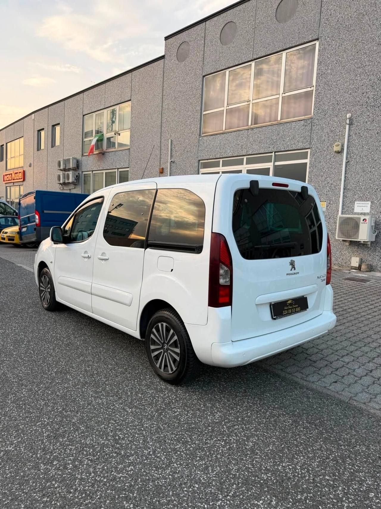 Peugeot Partner Tepee BlueHDi 100 ETG6 S&S Active