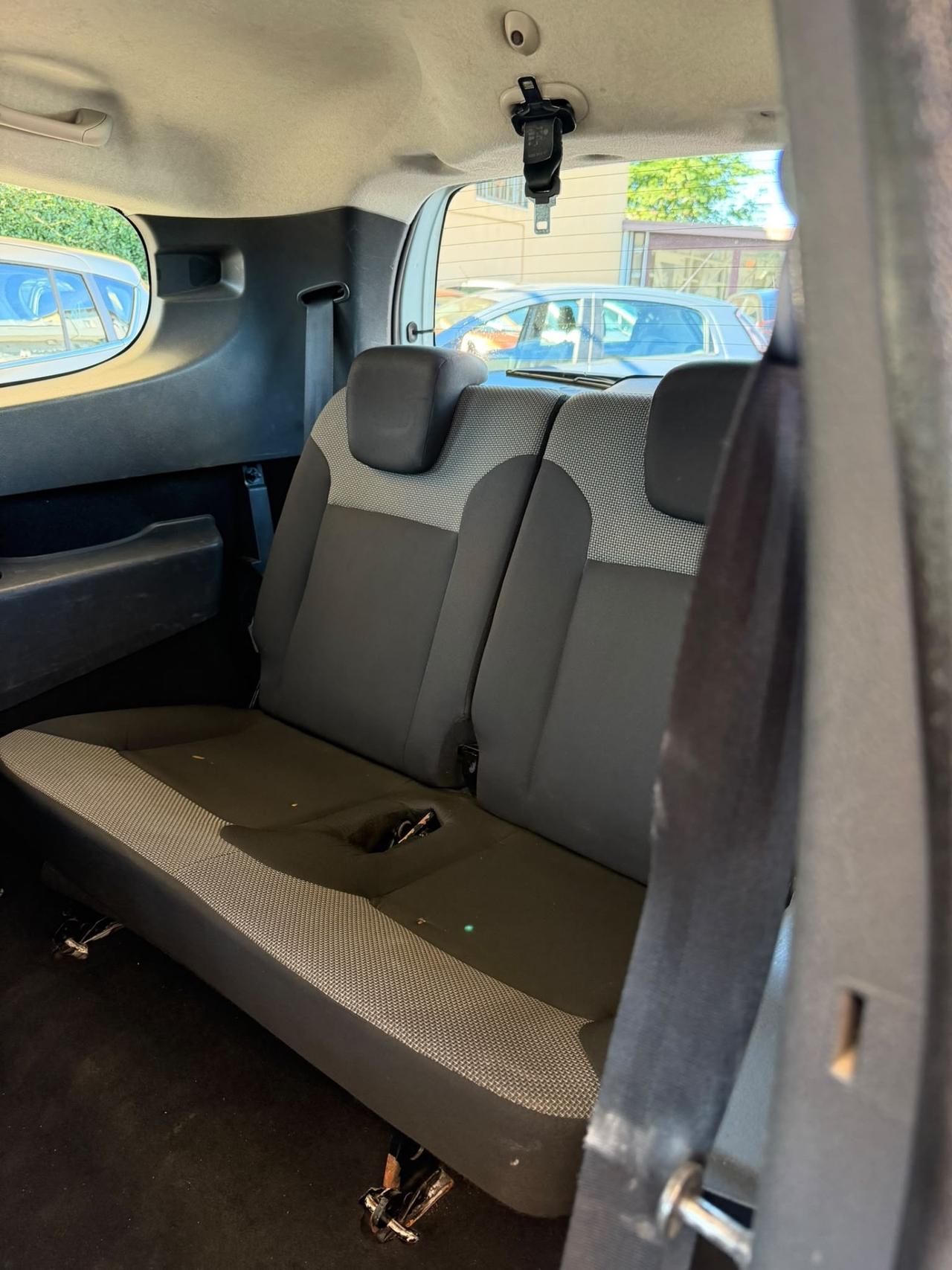 Dacia Lodgy 1.5 dCi 8V 90CV Start&Stop 7 posti Comfort