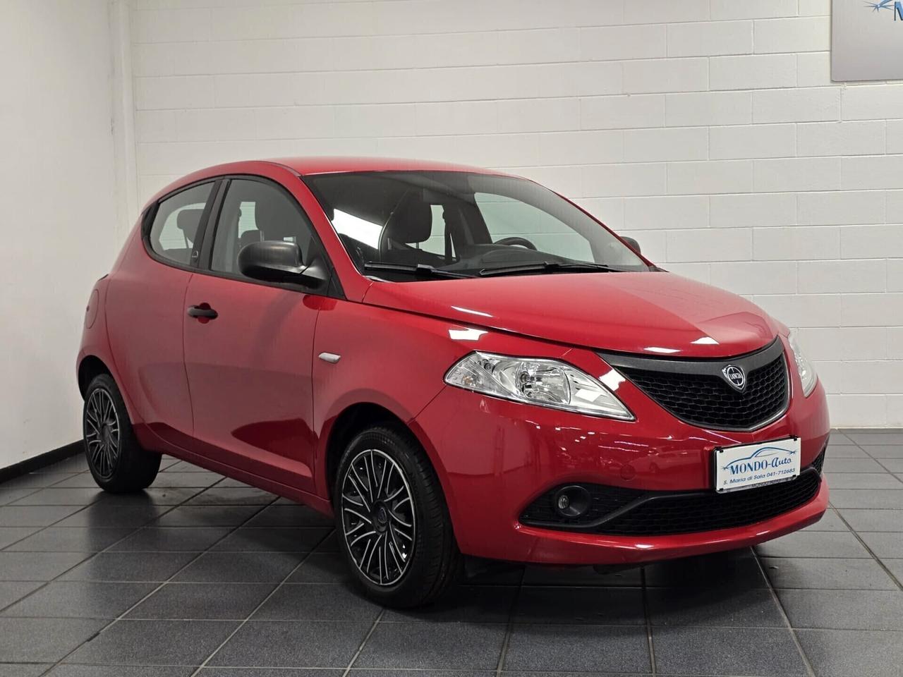 Lancia Ypsilon 1.2 69 CV 5 porte S&S Gold 2020