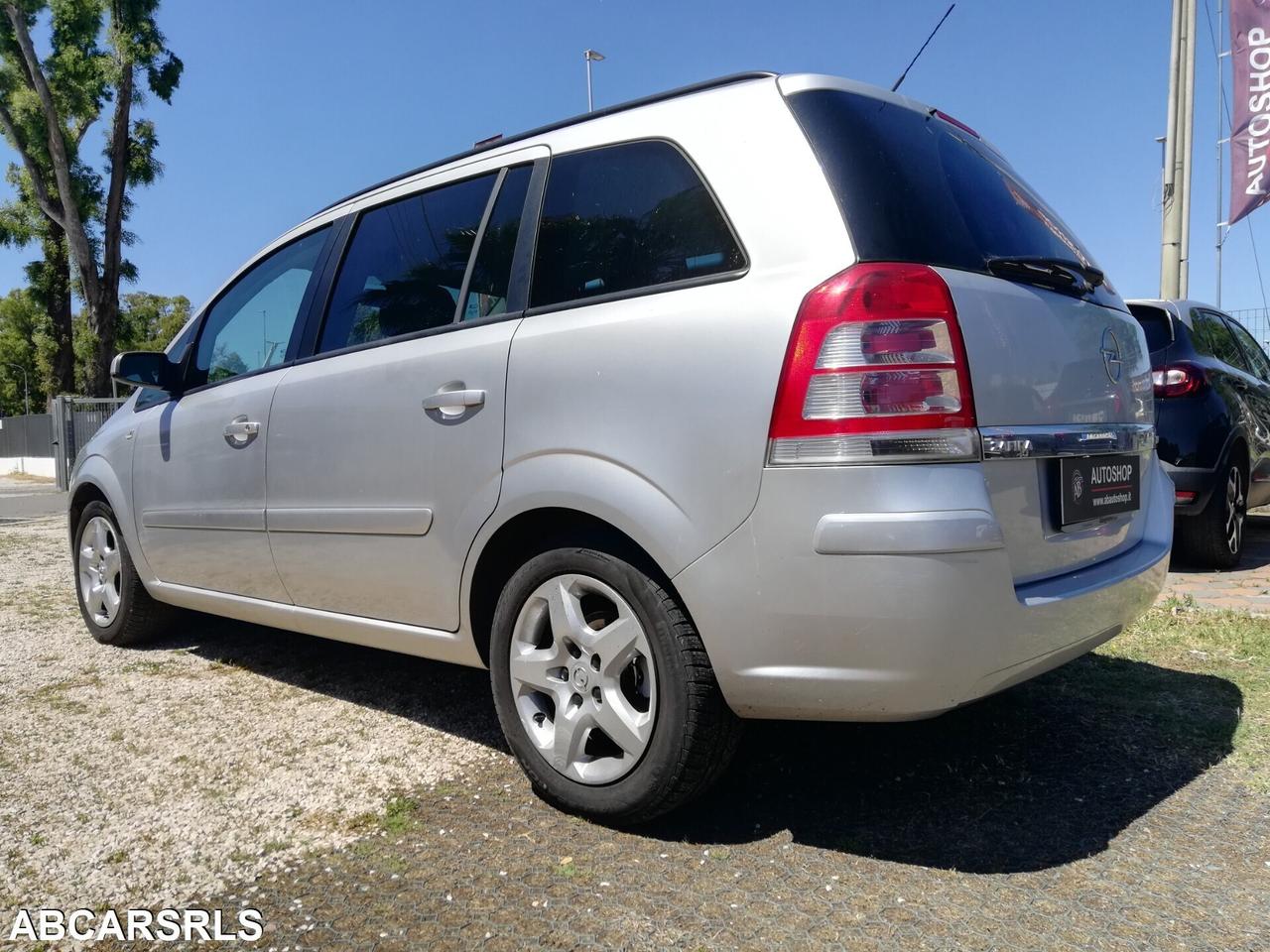 OPEL - Zafira - 1.9 CDTI 120CV Cosmo - UNIPRO - NE
