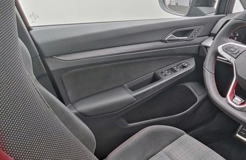 Volkswagen Golf 8.0 2.0 TSI GTI DSG Black Pack 18" Camera
