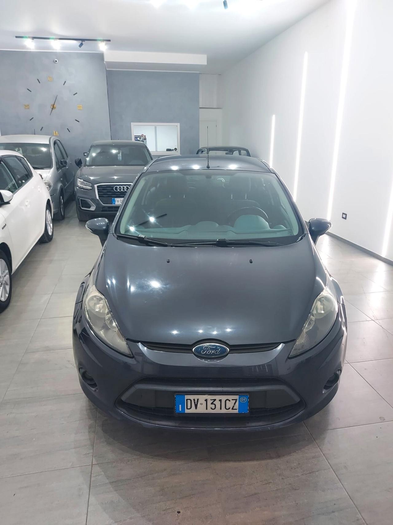 Ford Fiesta 1.2 82 CV 5 porte PLUS