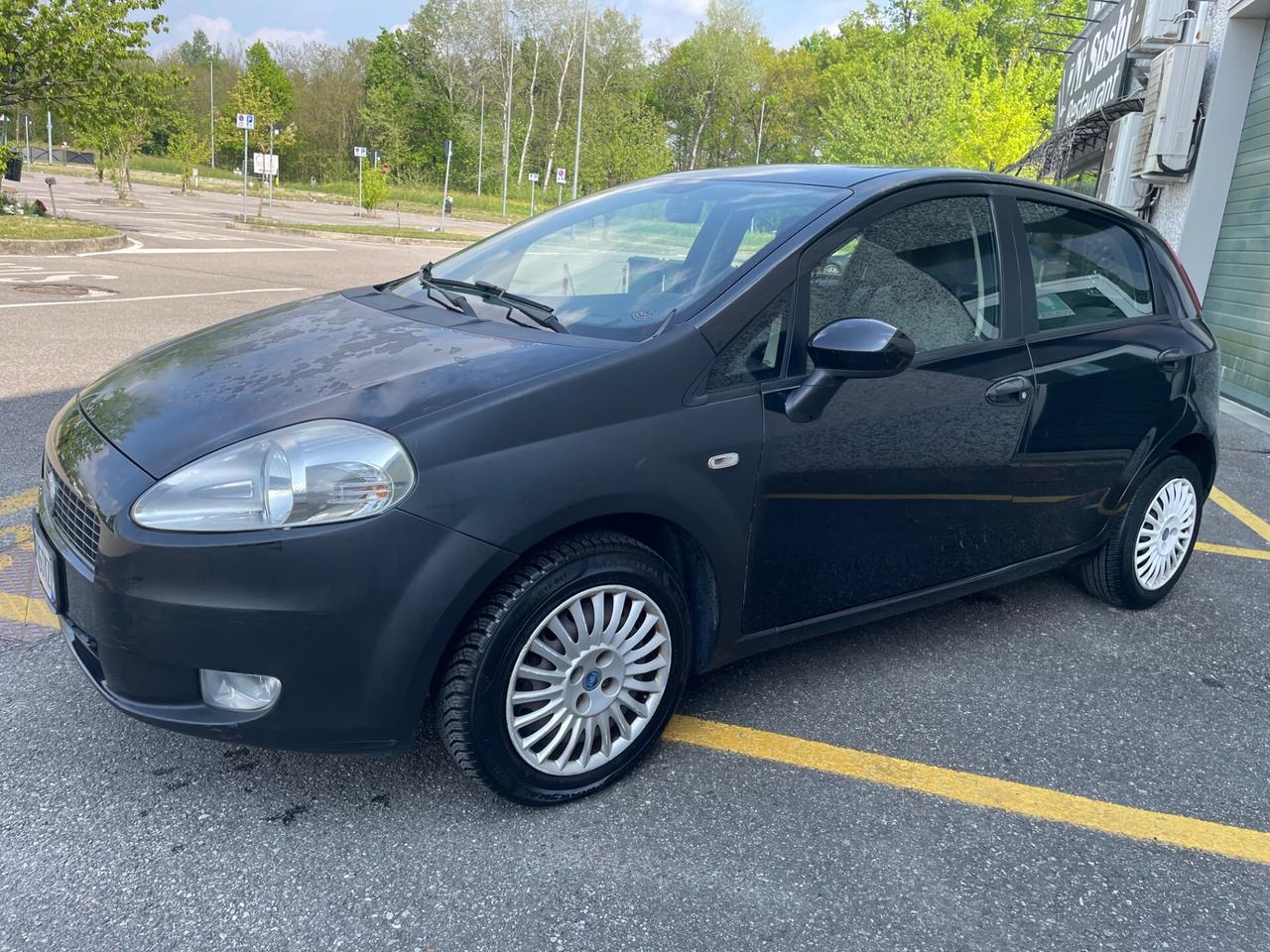 Fiat Grande Punto 1.4 5 porte *Neopatentati*