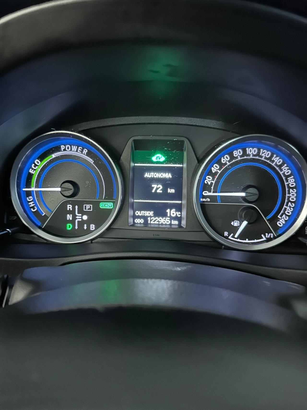 Toyota Auris 1.8 Hybrid Lounge