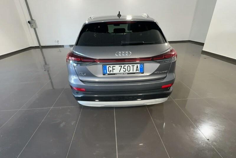 AUDI Q4 e-tron Q4 40 e-tron Business Advanced