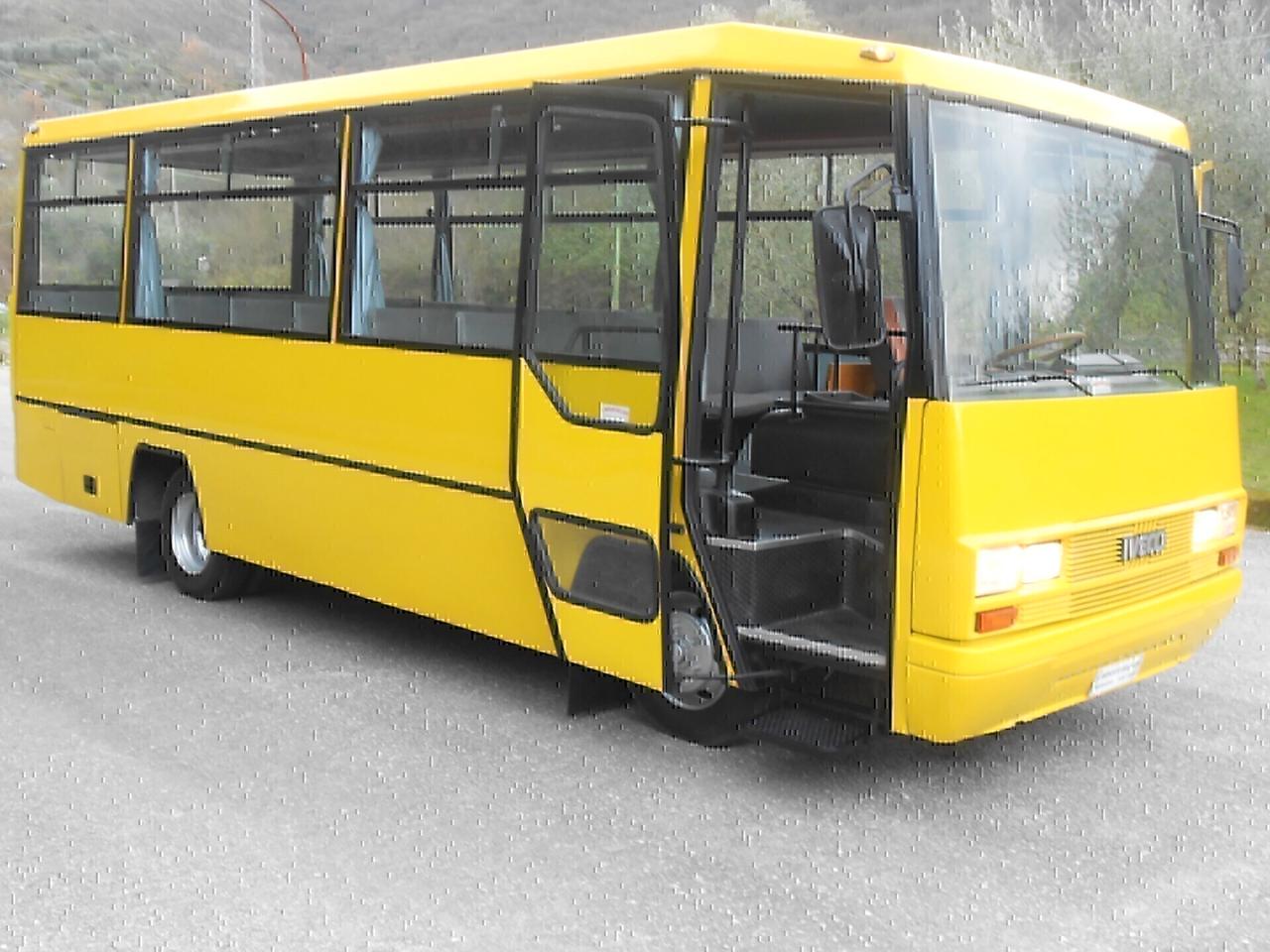 SCUOLABUS 42posti(12mesi di GARANZIA)IVECO 70.14