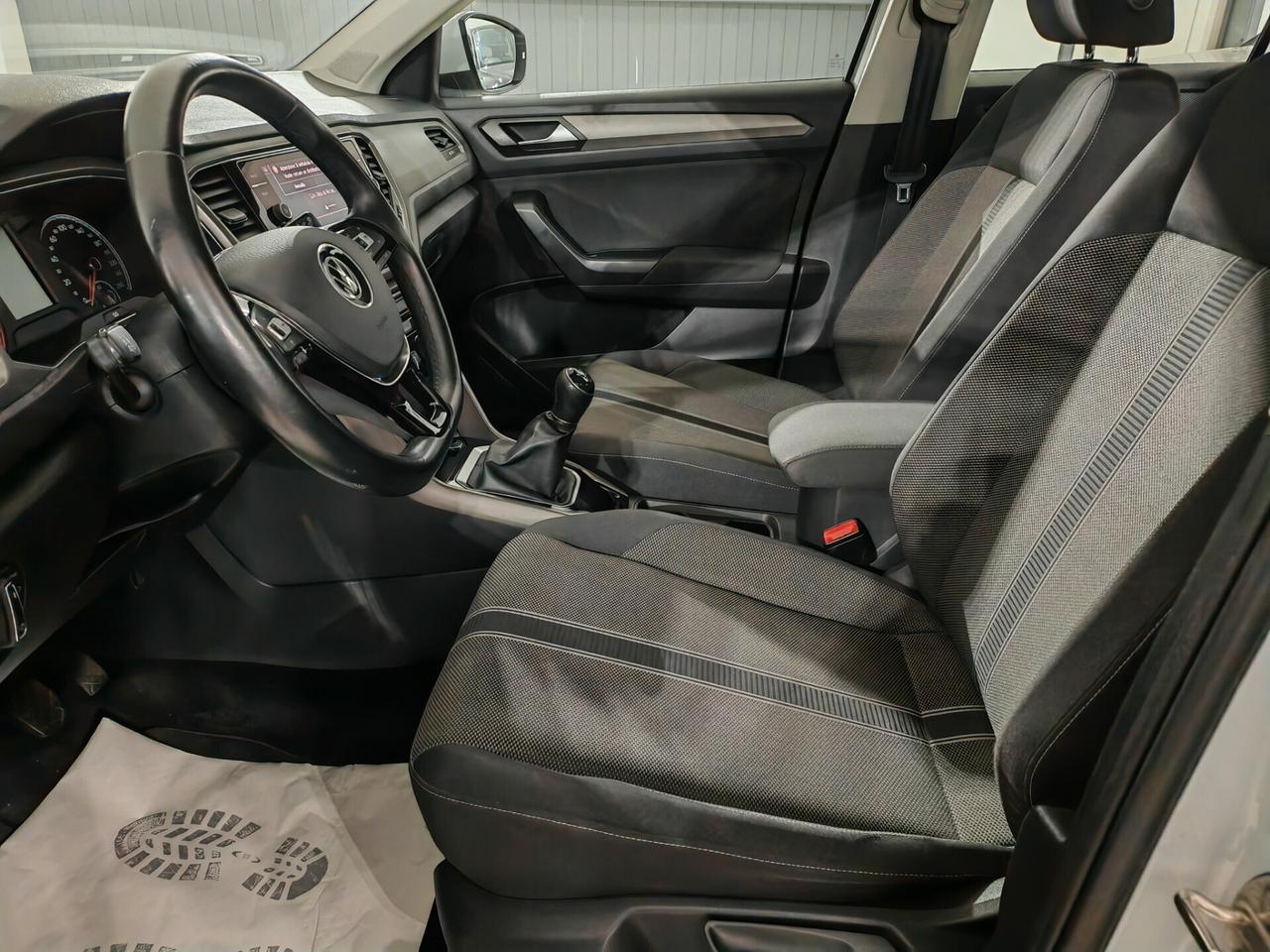 Volkswagen T-Roc 20TDI 115cv navig led 2022