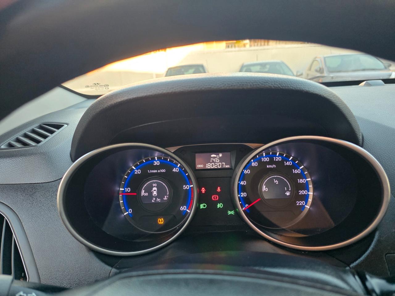 Hyundai iX35 1.7 CRDi 2WD Xpossible