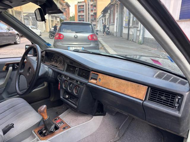 MERCEDES-BENZ 190 2.0 E