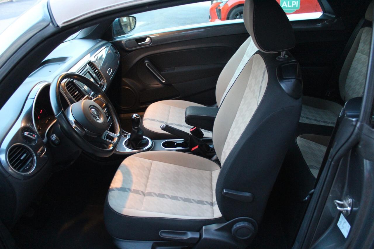 Volkswagen Maggiolino Cabrio 2.0 TDI Design BlueMotion Technology