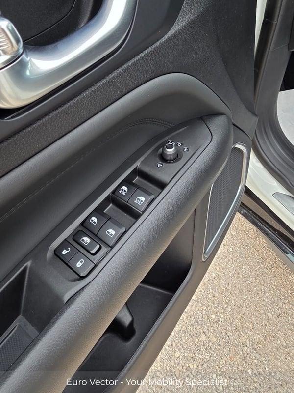 Jeep Compass E-Hybrid 1.5 Turbo MHEV T4 96kW Altitude DDCT