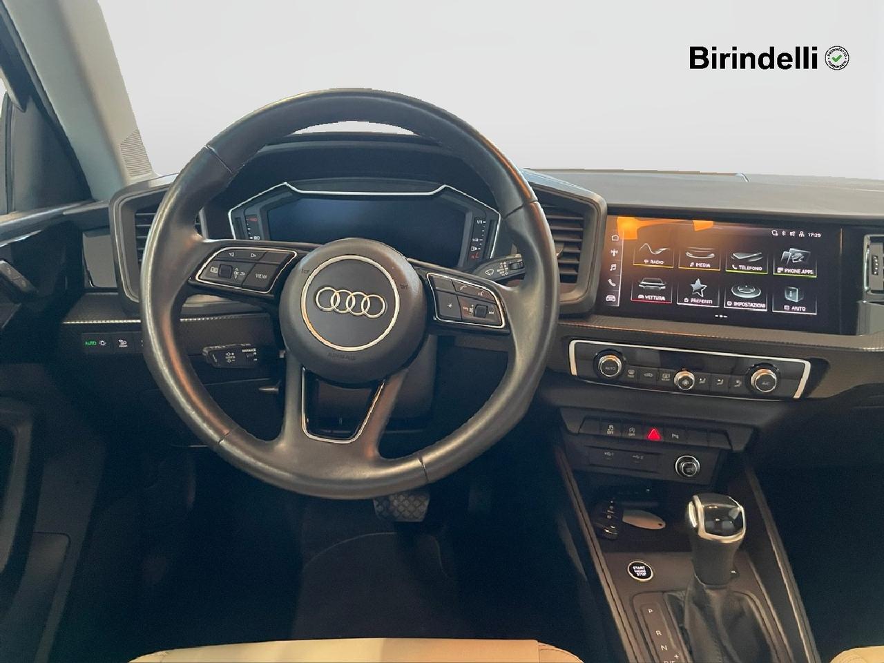 AUDI A1 2ª serie - A1 allstreet 30 TFSI S tronic Business