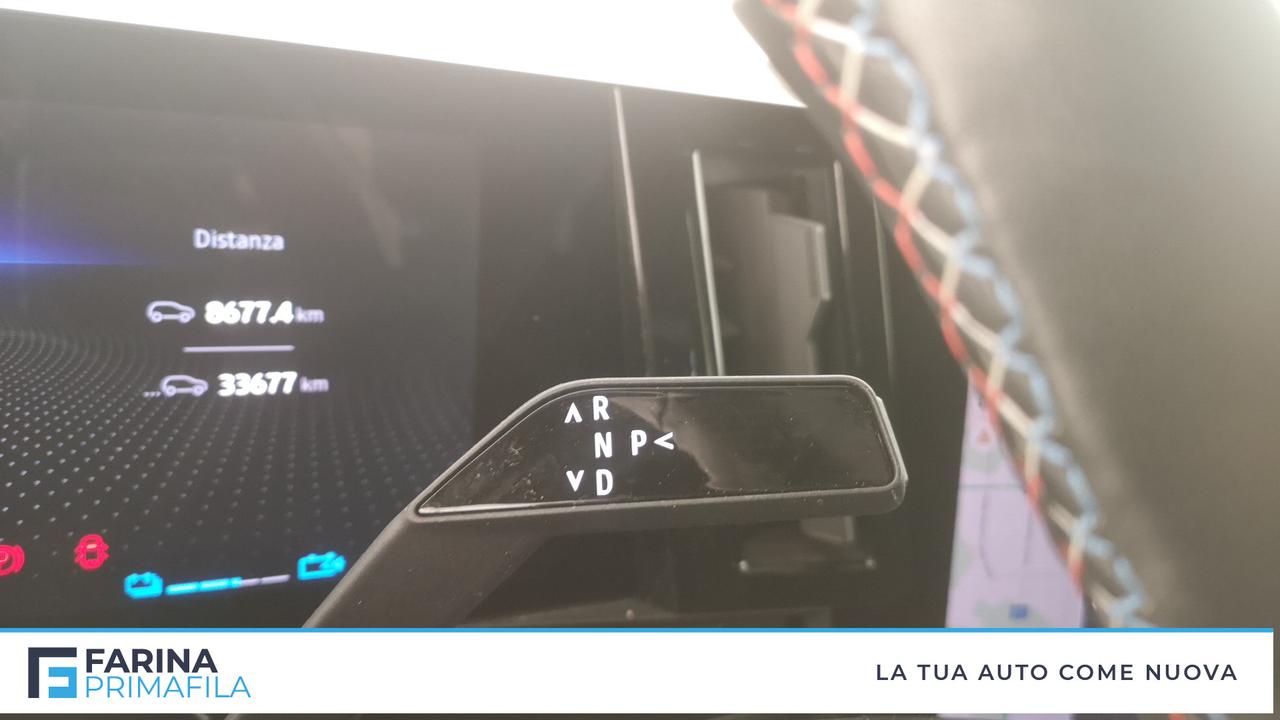 RENAULT Austral 2023 - Austral 1.2 E-Tech full hybrid Iconic Esprit