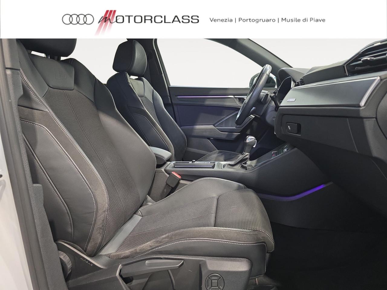 Audi Q3 35 2.0 tdi s line edition s tronic