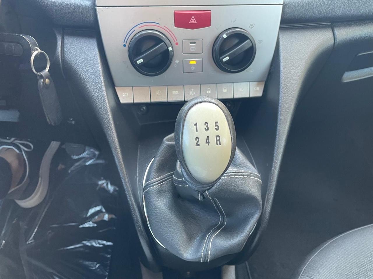 Lancia Ypsilon 1.2 69 CV Platinum