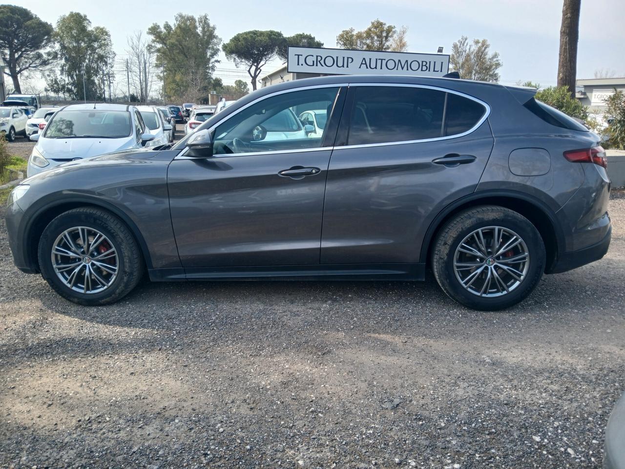 Alfa Romeo Stelvio 2.2 Turbodiesel 180 CV AT8 RWD Executive