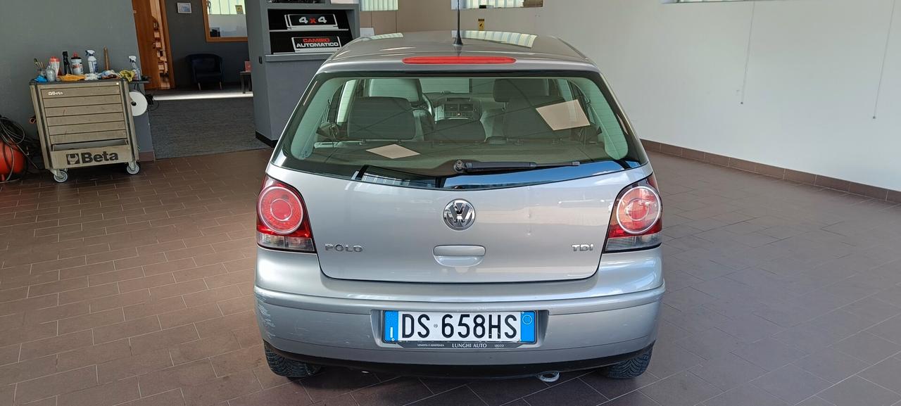 Volkswagen Polo 1.4/69CV TDI NEOPATENTATI