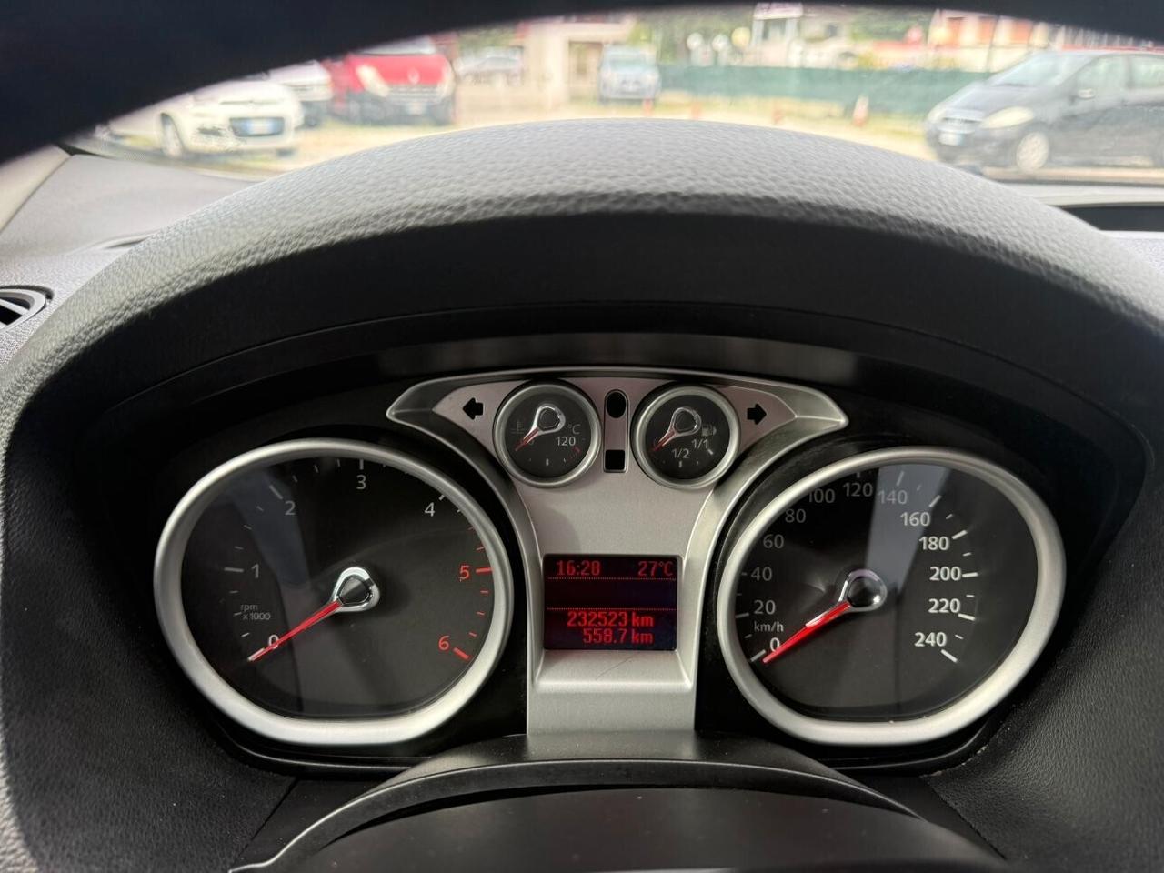 Ford Kuga Kuga+ 2.0 TDCi 140 CV 2WD DPF