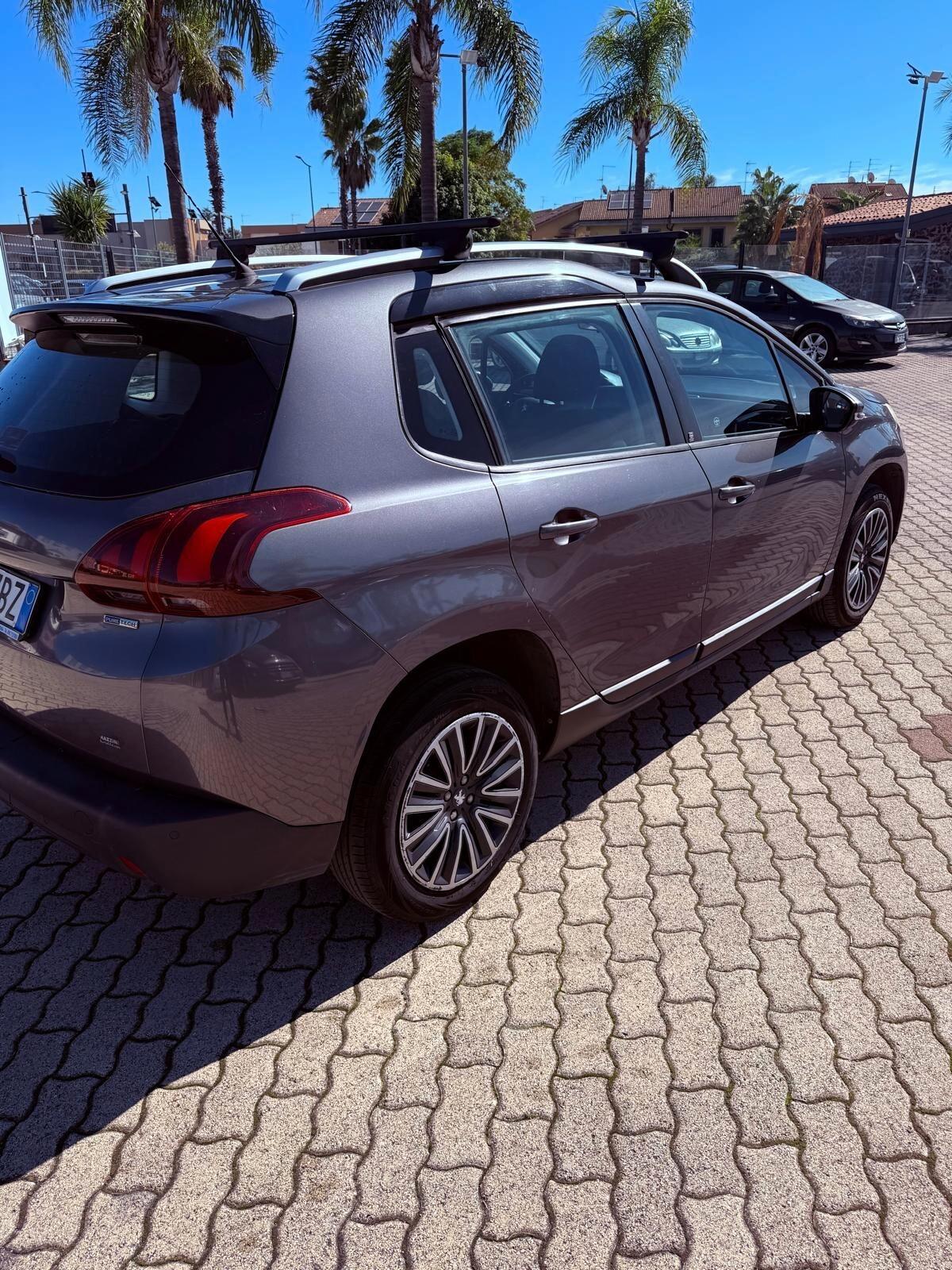 Peugeot 2008 PureTech 82 Allure 12 MESI DI GARANZIA