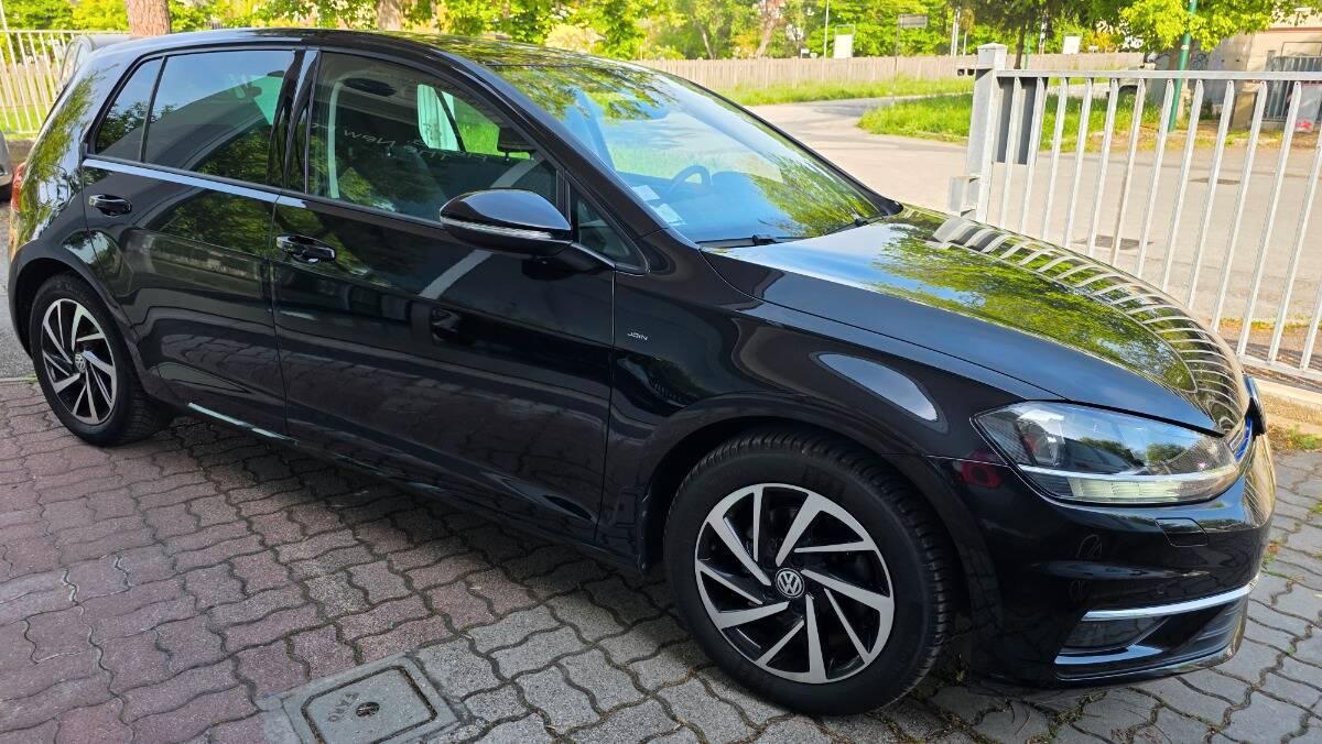 Volkswagen Golf 1.5 tsi Business 130cv dsg