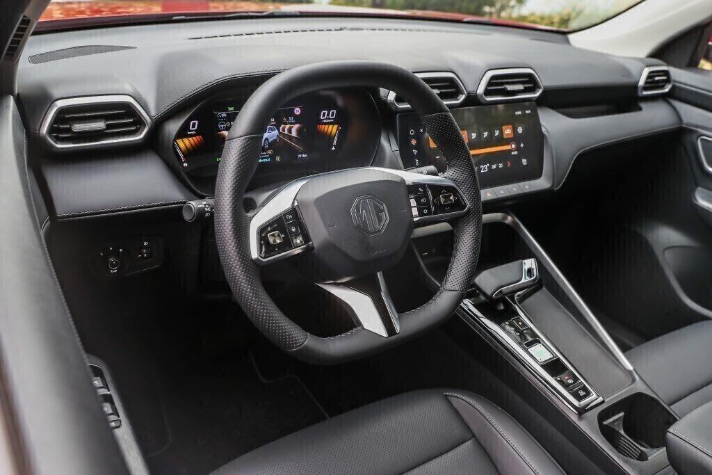 Mg ZS Hybrid Standard