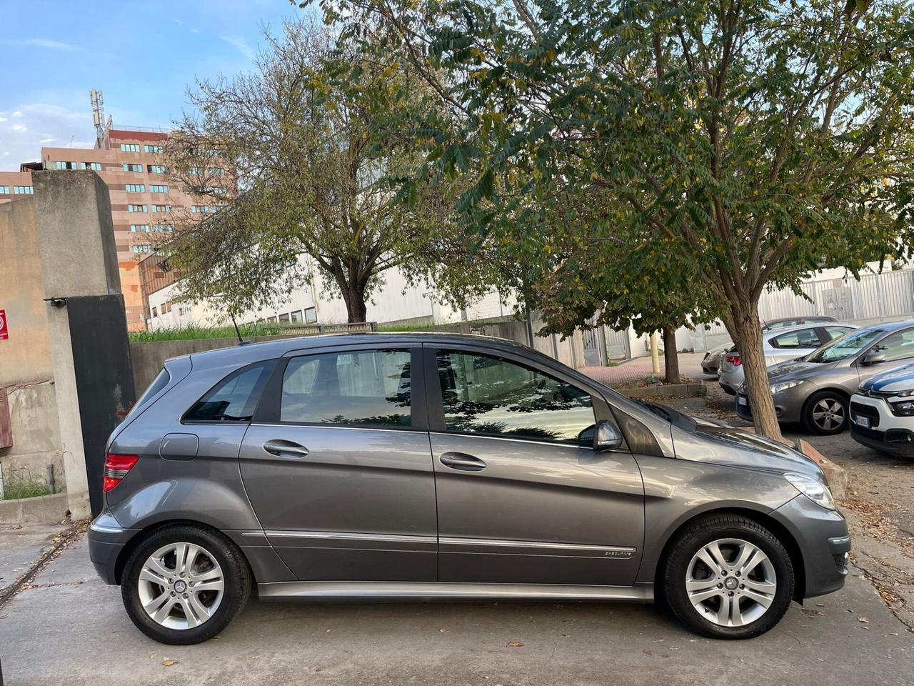 Mercedes B 200 KM. 82000! CDI Premium