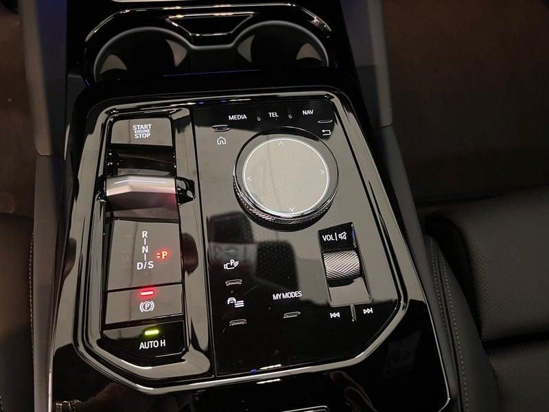 BMW Serie 5 G60 Berlina 520d 48V xdrive auto MSPORT