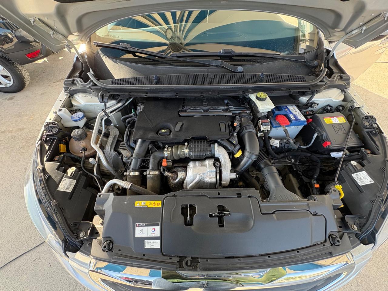 Peugeot 308 1.6 e-HDi 115 CV Stop&Start Business